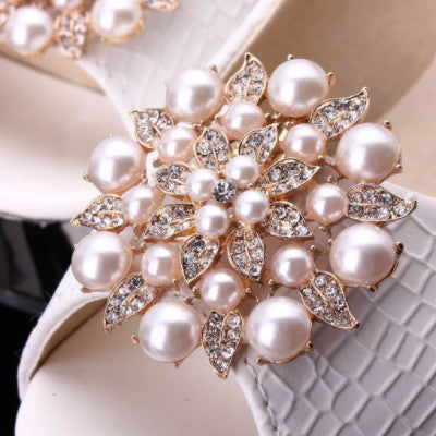 Elegant Pearl  Rhinestone Shoe Clip - Accessories for shoes